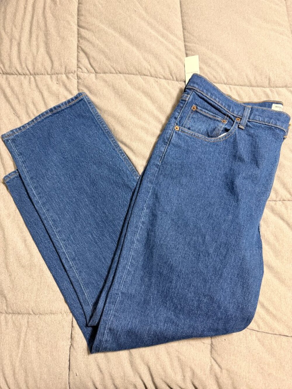 Abercrombie & Fitch (A&F) The 90s Straight Ultra High Rise NWT